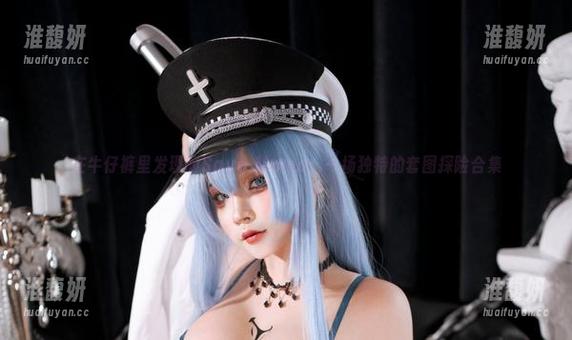 在牛仔裤里发现的Sayo Momo：一场独特的套图探险合集